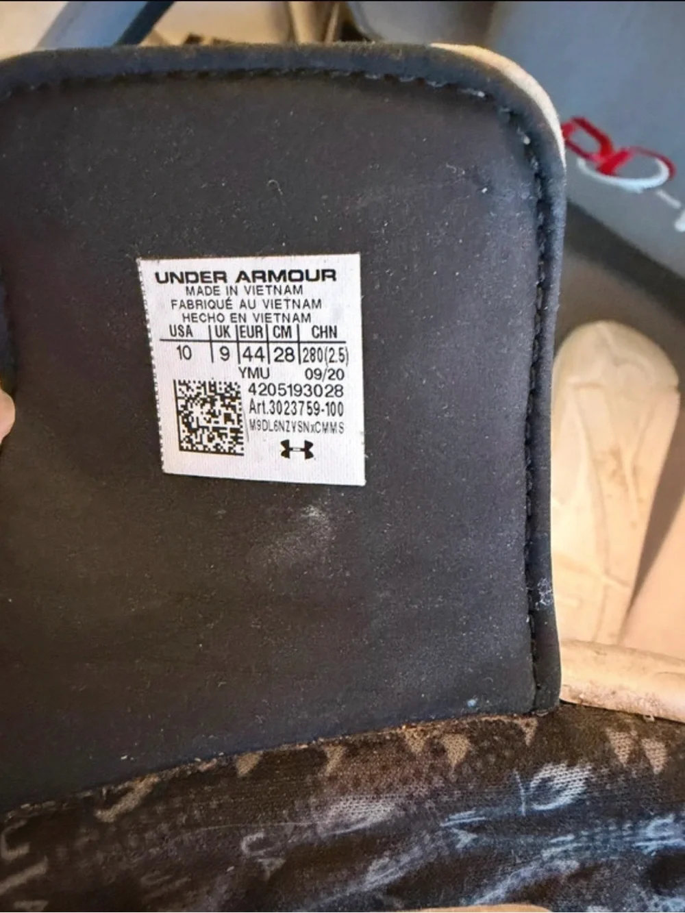 Under Armour White and Black Men's Slide Sandals